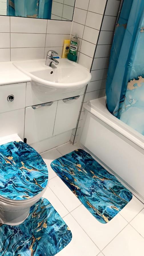 Cozycomfy Luxury Apartment London Bagian luar foto
